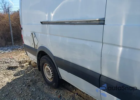2012 Mercedes-Benz Sprinter 2500 High Roof from USA, damaged, VIN WD3PE8CB3C5611427